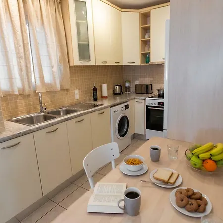 Elena's 4 Apartament